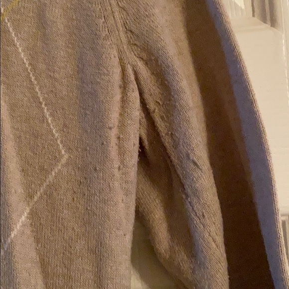 sweater - Picture 2 of 4